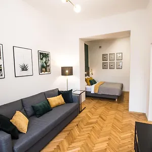 https://apartamenty-freta46-warsaw-old-town-apartments-00-227.warsawhotelspoland.com
