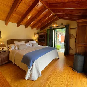  Vakantiehuis Duplex De Invitados En Medio Del Bosque